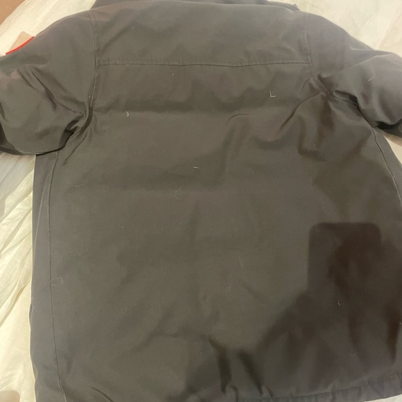 Manteau noire CANADA GOOSE taille XL ENFANT - Picture 2 of 4
